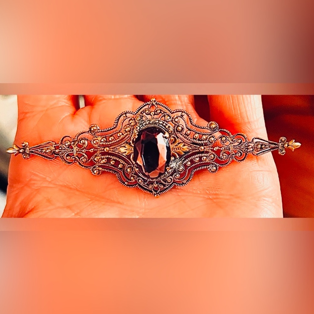 VTG Victorian Style Brooch with a large amethyst colored crystal 3 1/4” L